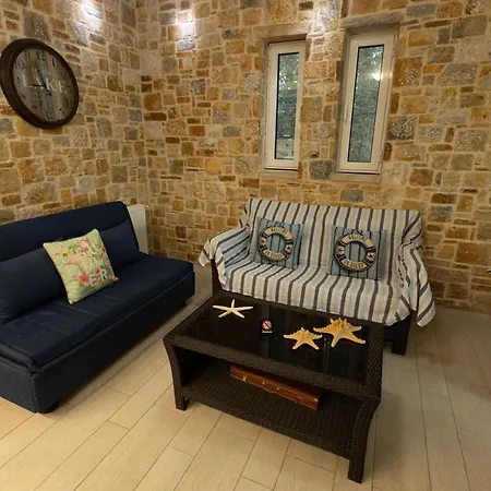 Aggeliki Агиои Теодорои