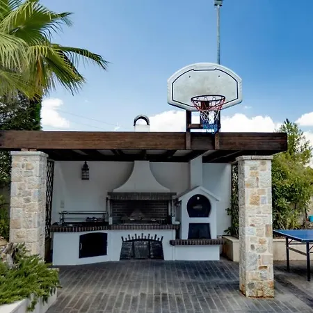 Aggeliki Hébergement de vacances Agioi Theodoroi (Corinthia)