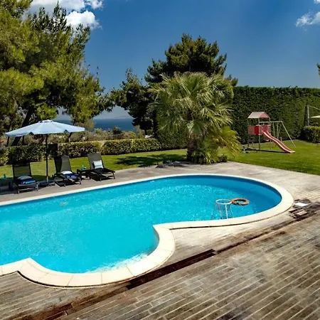 Aggeliki Hébergement de vacances Agioi Theodoroi (Corinthia)