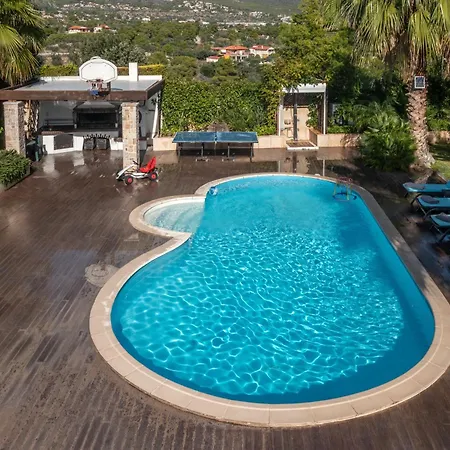 Aggeliki Agii Theodori