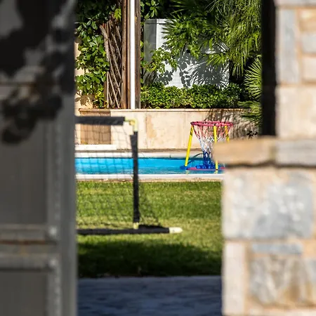 Aggeliki * Agii Theodori