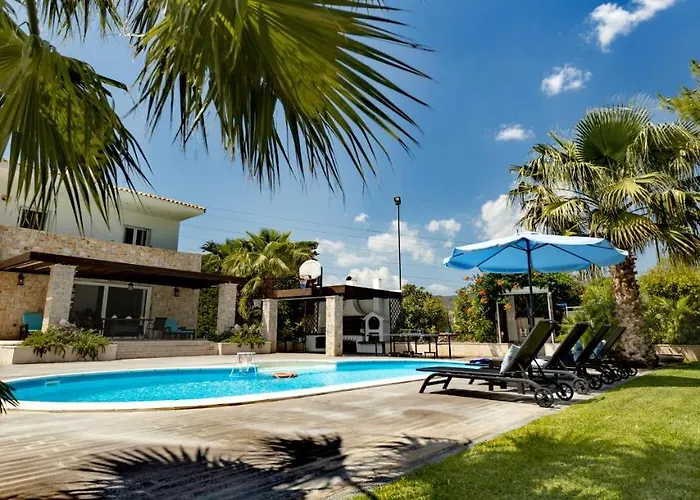 Aggeliki Agioi Theodoroi (Corinthia)