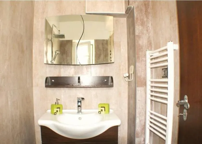 Aggeliki * Agioi Theodoroi (Corinthia)