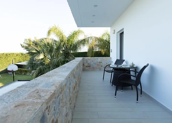 Aggeliki Tatil Evi Agioi Theodoroi (Corinthia)